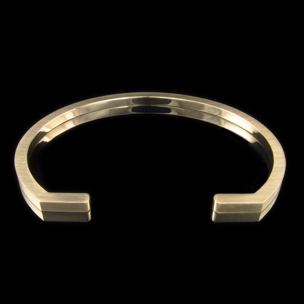 objectivity-bangle-1000x1000