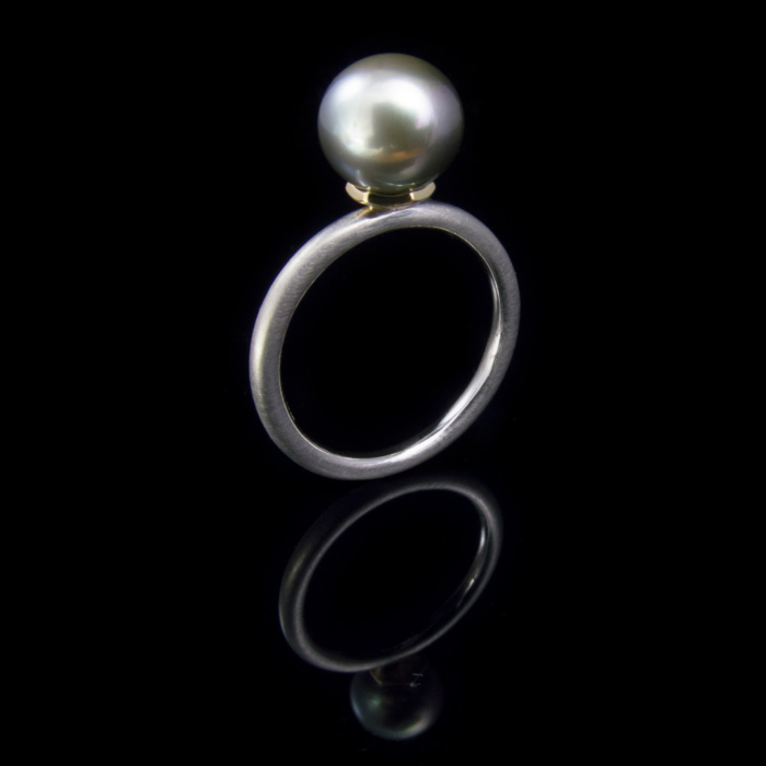 pearls gold palladium