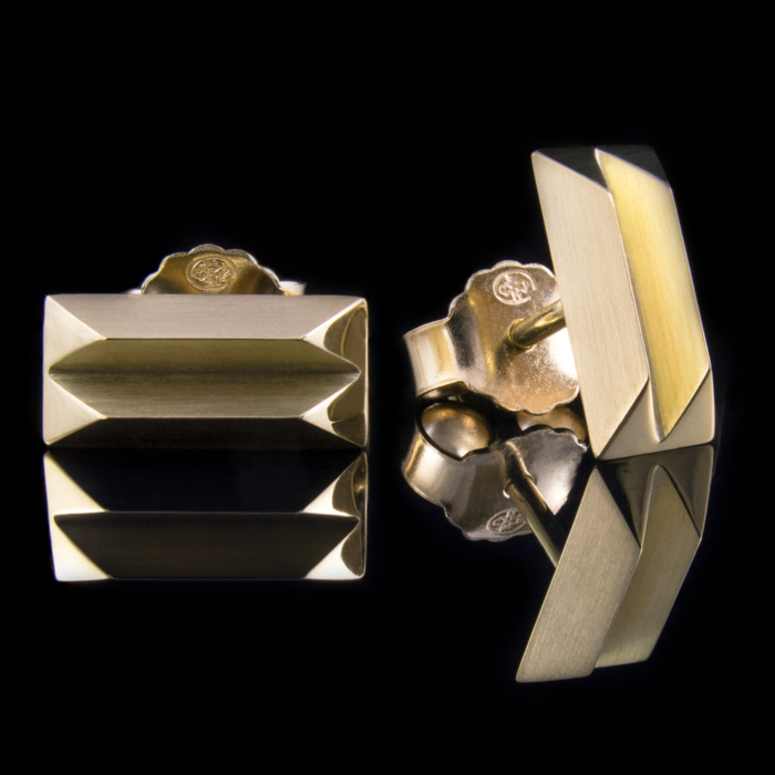 gold earrings triangle