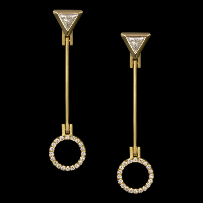 gold earrings diamonds trillion cut diamonds